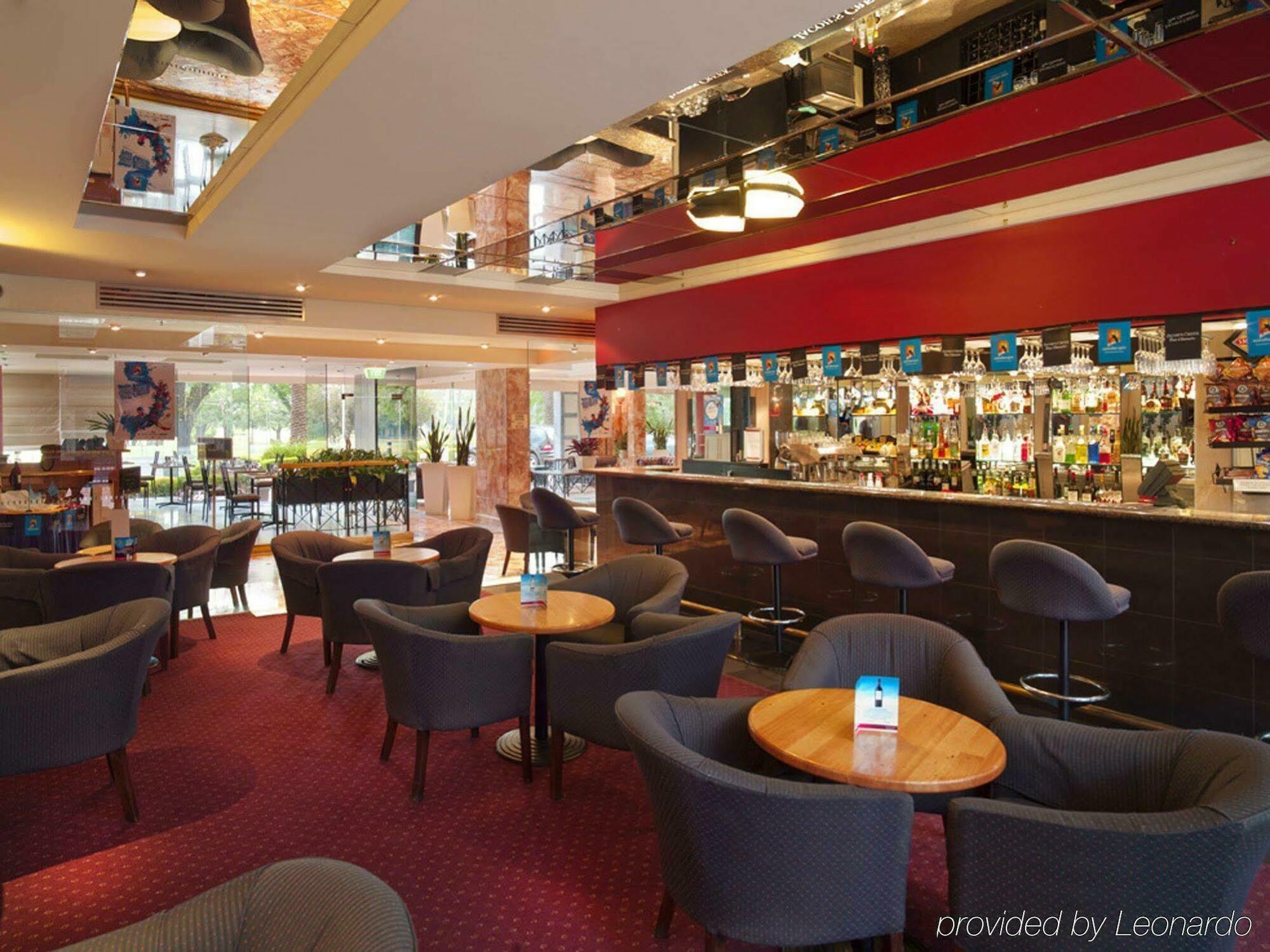 Bayview On The Park Hotel Melbourne Exterior photo